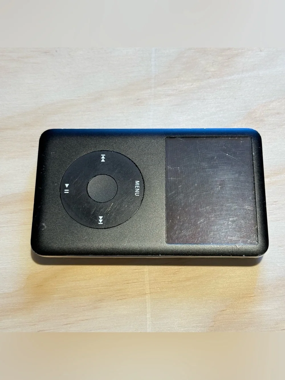 iPod Model:A1238 6ThGen 80GB Turns On Wont Connect To Computer Parts/Repair Only